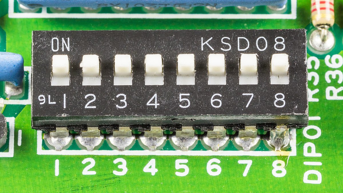 Una oda a los DIP Switch GameReport